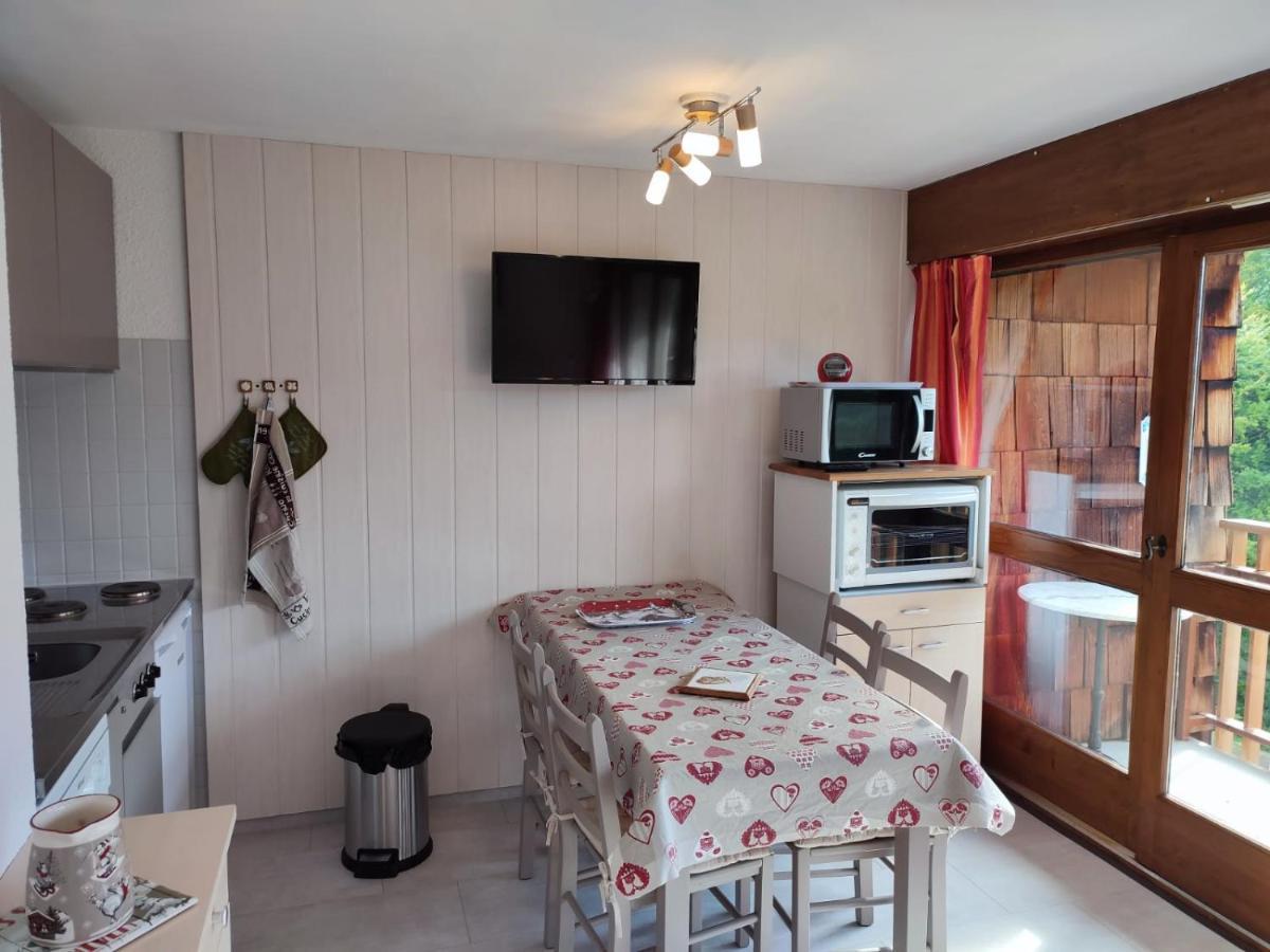 Coquet Studio De 4 Personnes Aux Carroz - Balcon Et Wifi Les Carroz d'Araches Exterior photo